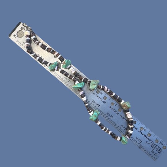 Vintage Artisan Crafted Turquoise & Heishi Shell Beaded Necklace Native American - Picture 6 of 7